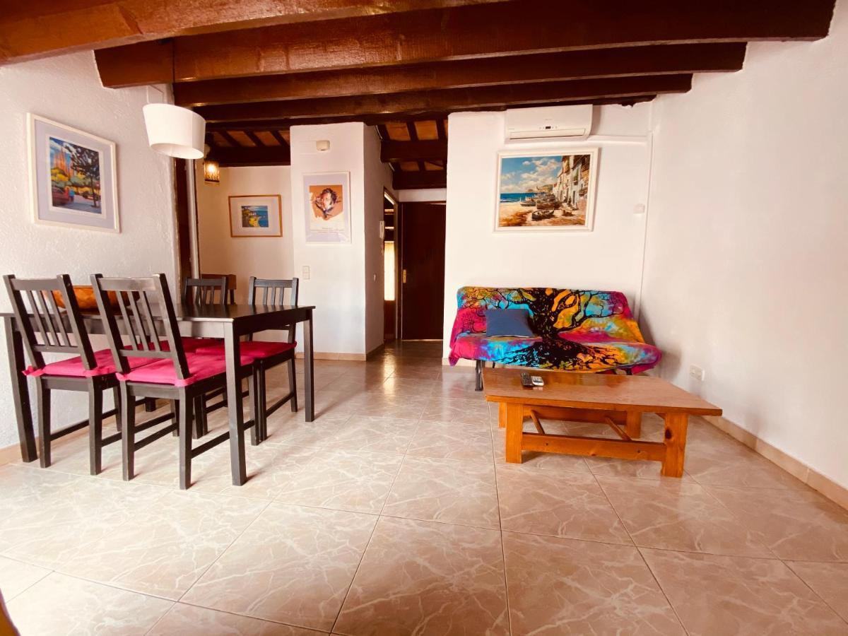 Apartamentos Mitus Canet De Mar Dış mekan fotoğraf