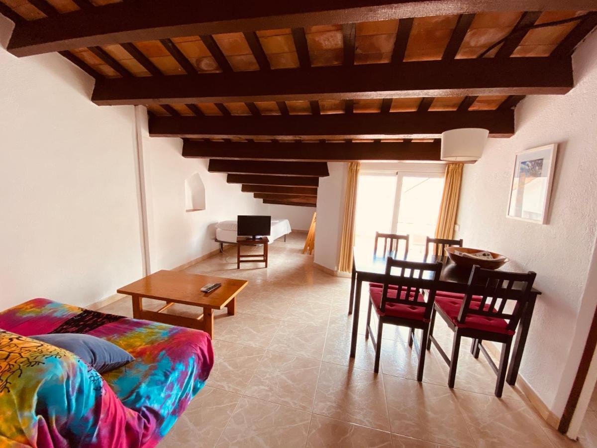 Apartamentos Mitus Canet De Mar Dış mekan fotoğraf