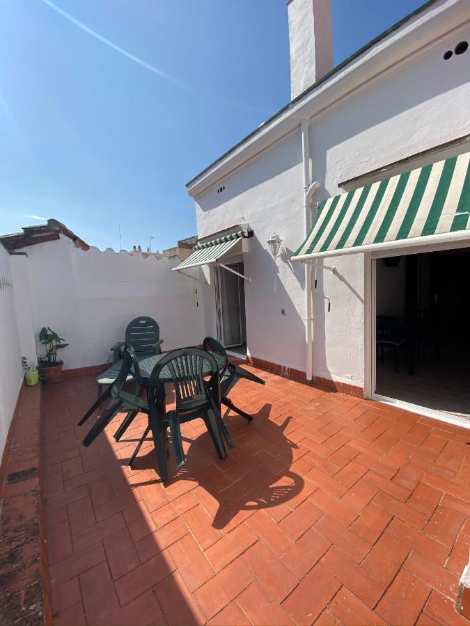Apartamentos Mitus Canet De Mar Dış mekan fotoğraf