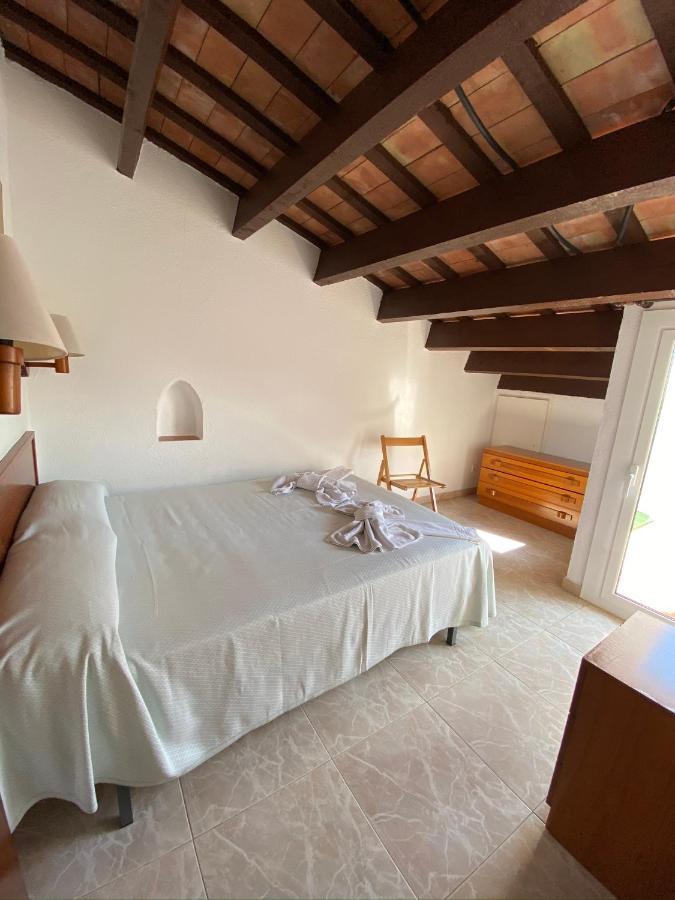 Apartamentos Mitus Canet De Mar Dış mekan fotoğraf